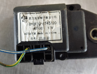 Моторчик заслонки отопителя Byd F3 2006-2013