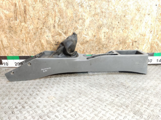 Консоль Kia Spectra 2001-2011