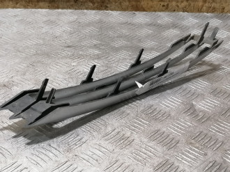 Решетка в бампер левая Land rover Range rover iv 2013-2021