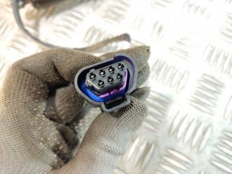 Амортизатор двери багажника Land rover Range rover iv 2013-2021