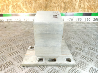 Кронштейн усилителя заднего бампера Land rover Range rover iv 2013-2021