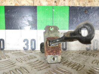 Ограничитель двери передний Mazda 6 GG