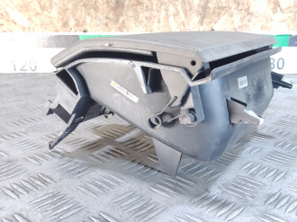 Бардачок Mazda 6 GG