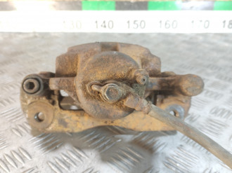 Суппорт передний правый Mazda 323 1994-1998