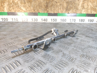 Рейка топливная рампа Mazda 6 GG