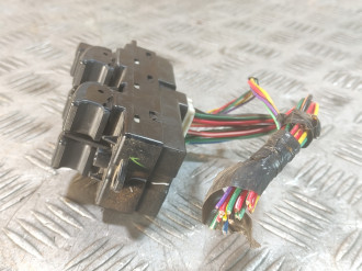 Блок управления стеклоподъемниками Mazda 6 GG