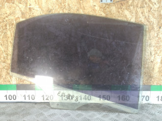 Стекло двери задней правой Mazda 6 GG