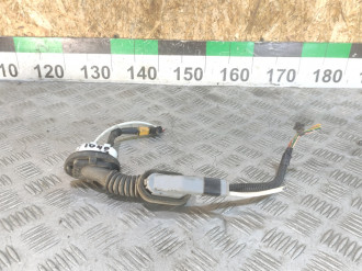 Проводка двери зад. Mazda 323 1994-1998