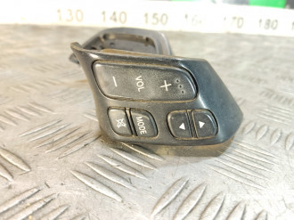 Кнопки руля Mazda 6 GG