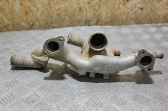 Корпус термостата Mitsubishi Legnum EA