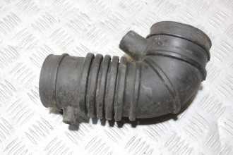 Патрубок воздушного фильтра Mitsubishi Legnum EA