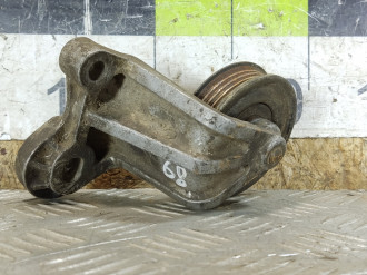 Ролик натяжитель Mitsubishi Legnum EA