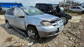 В разборе Mitsubishi Outlander CU