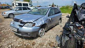 В разборе Mitsubishi Outlander CU