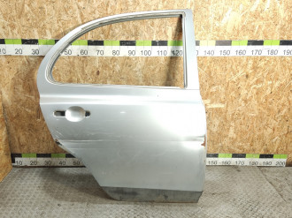 Дверь задняя правая Nissan Micra K12