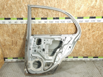 Дверь задняя правая Nissan Micra K12