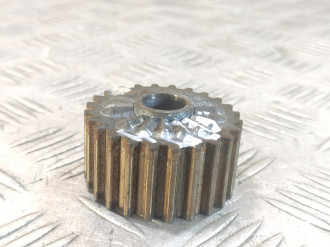 Шестерня привода двс Skoda Octavia 2013-2020