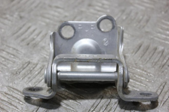 Петля двери задней правой верхняя Subaru Legacy|outback B13