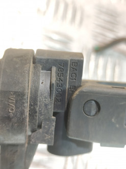 Катушка зажигания Peugeot 3008 2010-2016