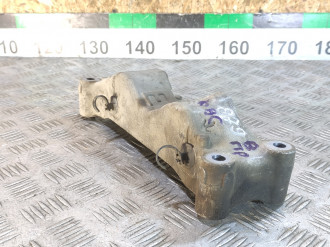 Кронштейн двигателя Peugeot 3008 2010-2016