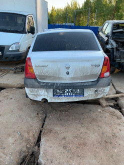 В разборе Renault Logan 2005 2014