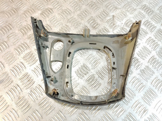 Рамка кулисы кпп Renault Scenic 2003 2009