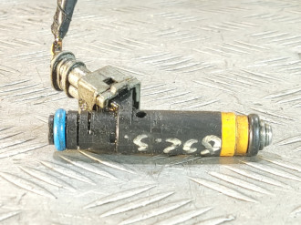 Форсунка двигателя Renault Symbol 1998 2008