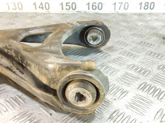 Рычаг передний правый нижний Renault Symbol 1998 2008