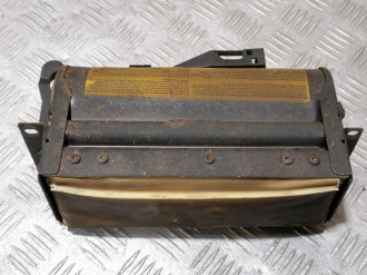 Подушка безопасности в торпедо Volkswagen Passat b5 1996-2000