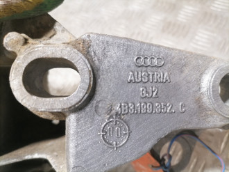 Кронштейн двигателя Volkswagen Passat b5 B5