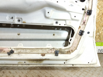 Дверь передняя правая Volkswagen Passat b3 B3