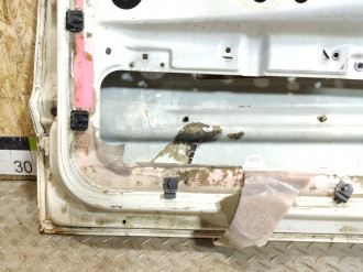 Дверь передняя правая Volkswagen Passat b3 B3