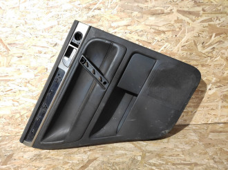 Обшивка двери задней левой Volkswagen Touareg 2002 2010