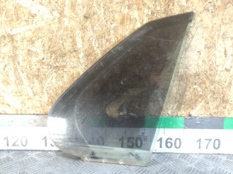 Стекло двери задней правой форточка Volkswagen Jetta 2005-2011