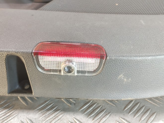 Обшивка двери передней правой Volkswagen Jetta 2005-2011