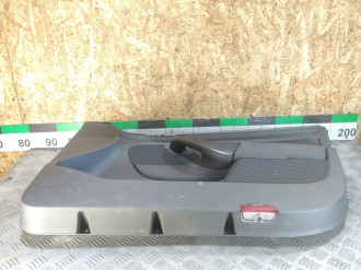 Обшивка двери передней правой Volkswagen Jetta 2005-2011