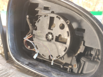 Зеркало правое Volkswagen Jetta 2005-2011