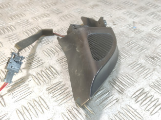 Крышка зеркала внутренняя правая Volkswagen Jetta 2005-2011