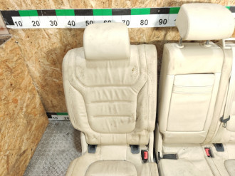 Сиденье заднее Volkswagen Touareg 2010 2018