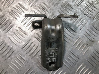 Петля двери задней правой нижняя Cadillac Sts 2005-2011