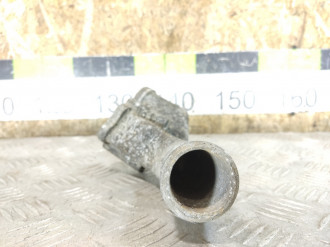 Фланец системы охлаждения Cadillac Sts 2005-2011