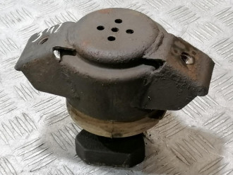 Опора двигателя правая Chery Amulet 2006-2012