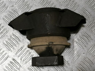 Опора двигателя правая Chery Amulet 2006-2012