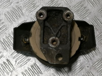 Опора двигателя правая Chery Amulet 2006-2012