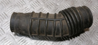 Патрубок воздушного фильтра Chery Amulet 2006-2012