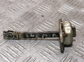 Ограничитель двери передний Chery Amulet 2006-2012