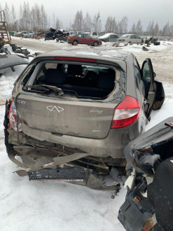 В разборе Chery Very 2011-2014