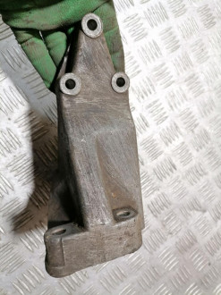 Кронштейн двигателя Chery Amulet 2006-2012