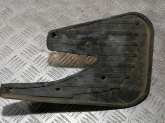 Брызговик правый задний Chery Qq 2007-2010
