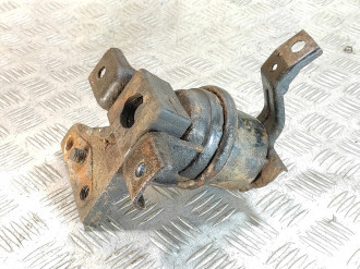 Опора двигателя правая Chery Fora 2006-2010